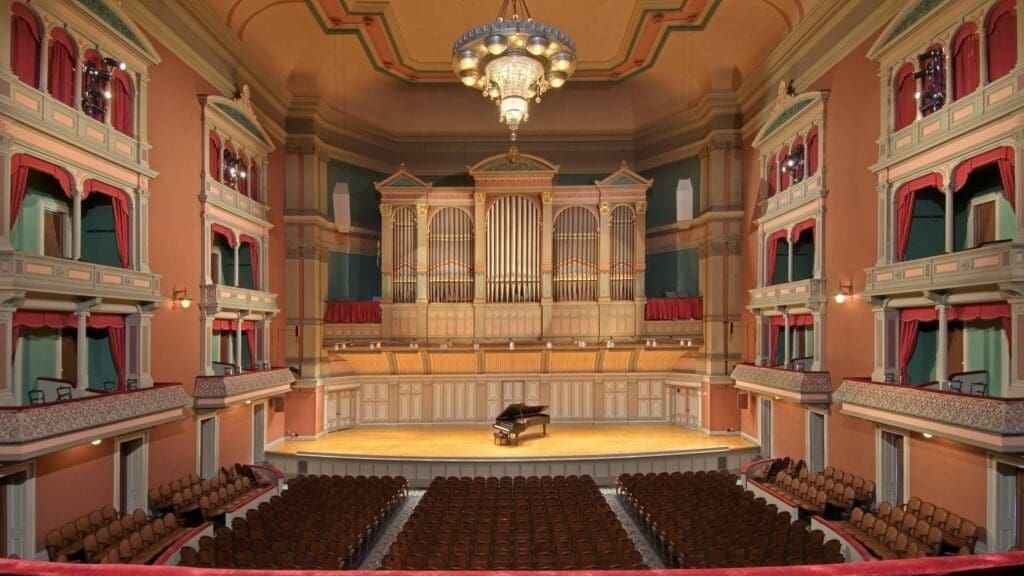 Music at Noon - Troy Music Hall